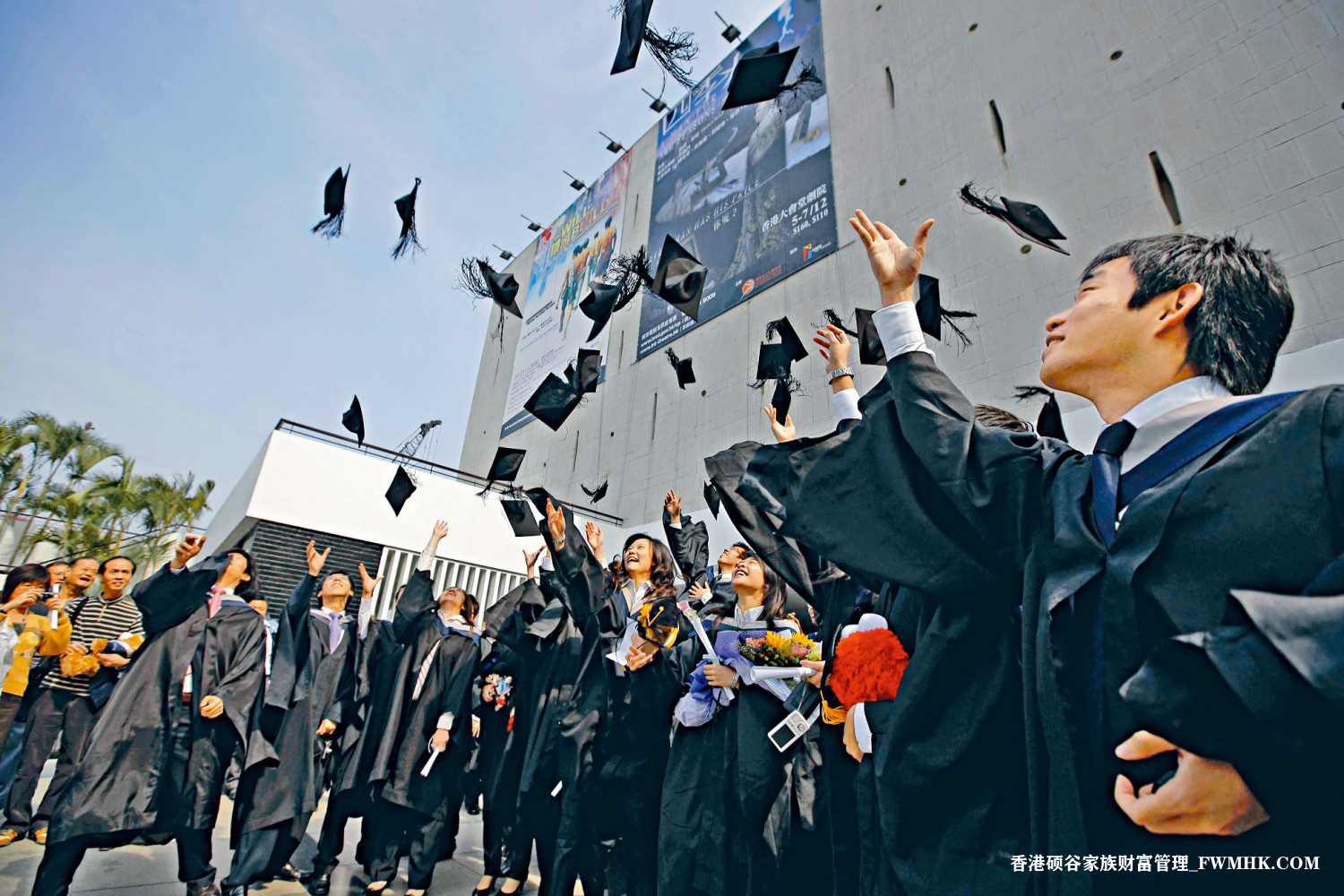 香港国际教育新纪元：全球学霸的梦幻殿堂！
